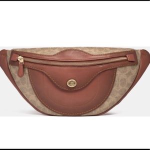 COACH Belt Bag In Signature Canvas